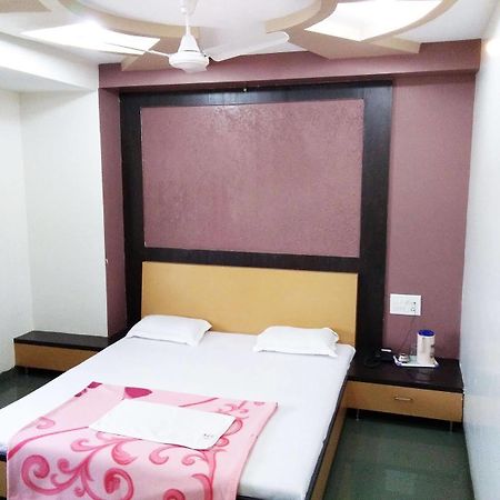 Hotel Sahara Aurangabad  Exteriör bild